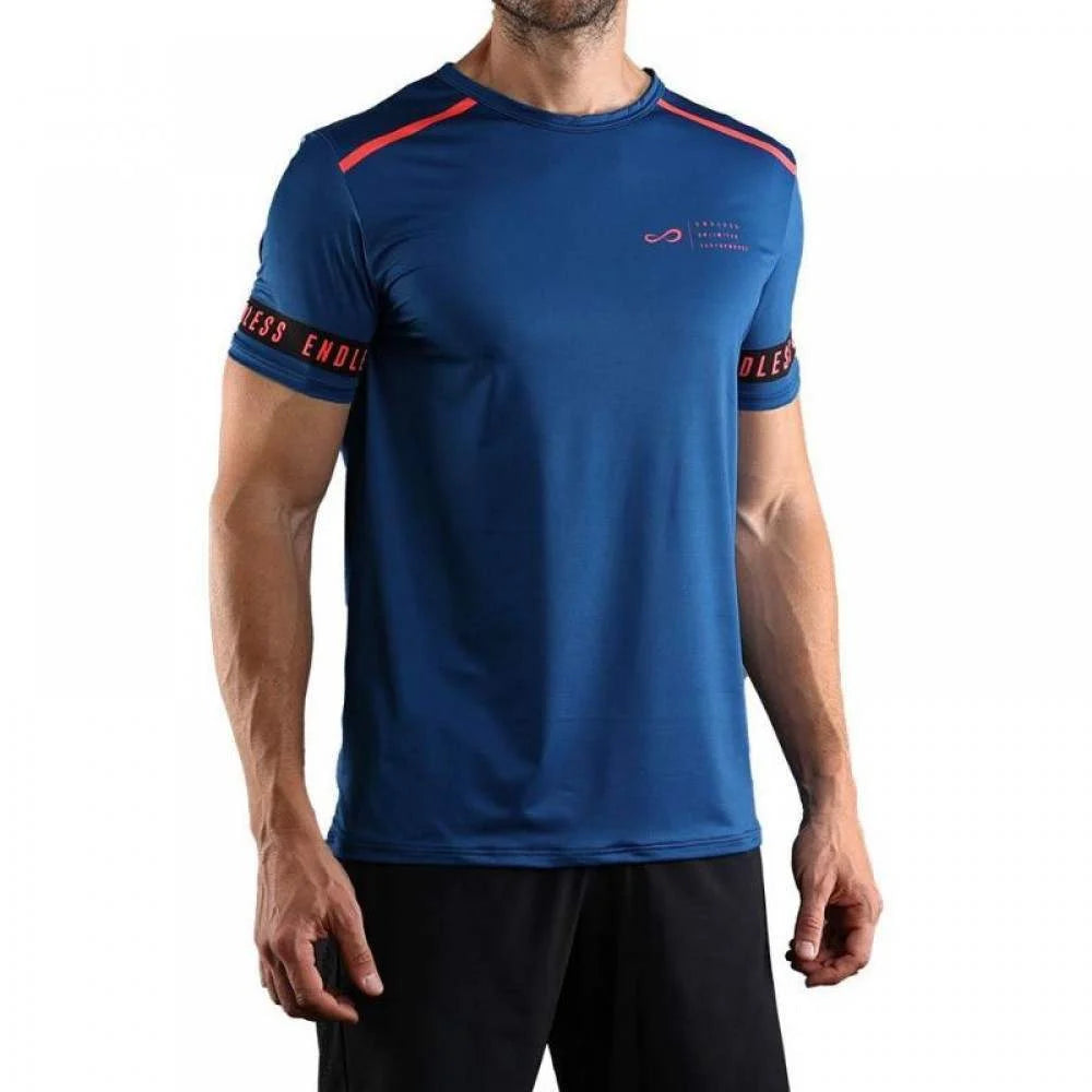 T-shirt bleu Endless Ace Izzy Rubi